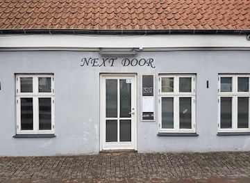 denmark/kalundborg/bar/next-door-pool-bar