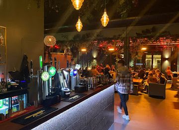 united-kingdom/down/bar/the-grand-social