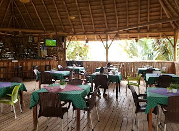 uganda/ssese-islands/bar/cruise-safari-limited