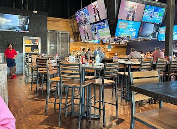 arkansas/pinnacle-mountain-state-park/bar/walk-on-s-sports-bistreaux-little-rock-ar