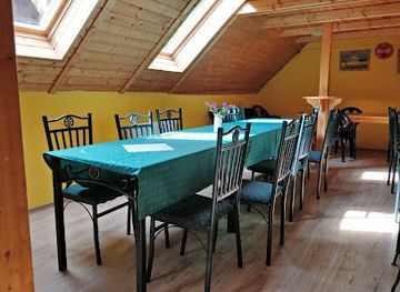 hungary/bukk/bar/kovirozsa-eszpresszo