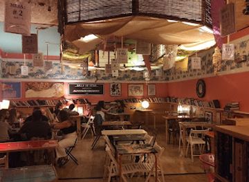 portugal/serra-de-sintra/bar/salla-de-estar