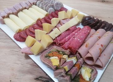 uruguay/queguay/bar/suculenta-almacen-de-picadas