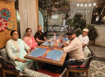 india/punjab/bar/nuqi-cafe-cocktail-bar