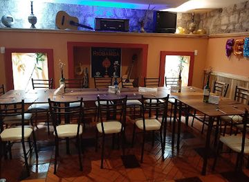 ecuador/chimborazo-region/bar/sal-y-pimienta-food-and-drink-s