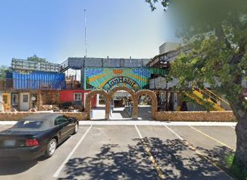oklahoma/wichita-mountains-wildlife-refuge/bar/prarie-dog-paninis