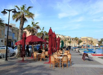 malta/marsaxlokk/bar/mr-fitz