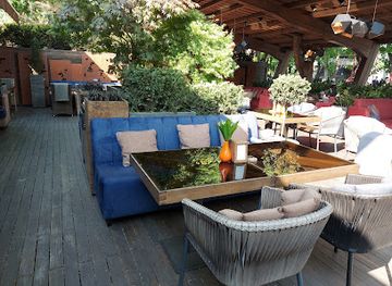 moldova/sipot-falls-natural-monument/bar/la-sarkis