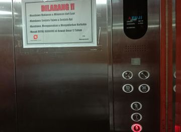 indonesia/south-kalimantan/bar/royal-karaoke-banjarmasin