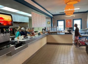 maryland/assateague-island-national-seashore/bar/the-five-tides