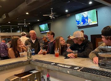 kansas/manhattan/bar/mccool-s-bar-kitchen