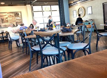 alabama/lake-guntersville/bar/another-broken-egg-cafe