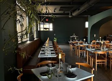 pennsylvania/southern-alleghenies/bar/lifestyle-altus-brew-pub