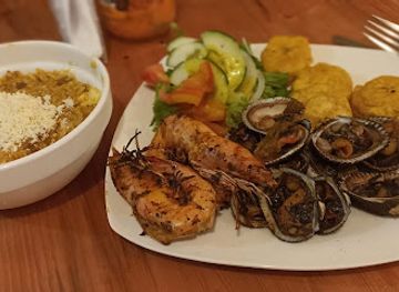 ecuador/esmeraldas-region/bar/susan-grill-drinks