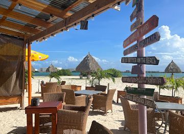 aruba/baby-beach/bar/battata-beach-bar