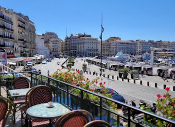 france/marseille-calanques/bar/la-caravelle