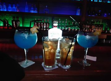 peru/tumbes/bar/nautilus-disco-bar