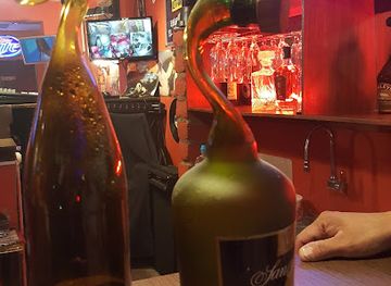 ecuador/guayaquil/barrio-del-centenario/bar/london-cafe