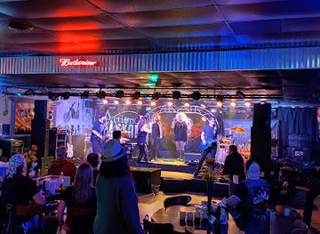 north-carolina/uwharrie-mountains/bar/stooges-pub-grub
