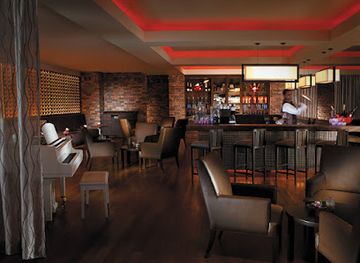 malaysia/penang/batuferringhi/bar/feringgi-bar-at-shangri-la-s-rasa-sayang-resort-and-spa-penang