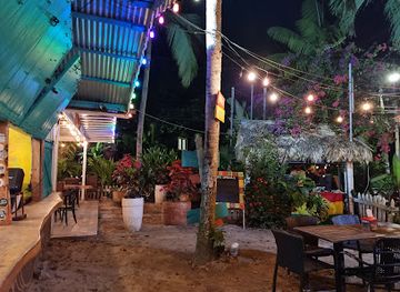 costa-rica/caribbean-coast/bar/salsa-brava-restaurante-caribeno