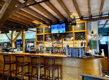 canada/atlantic-canada/bar/rudder-s-seafood-restaurant-brewery