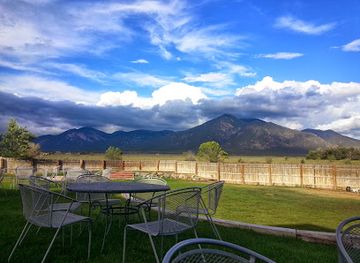 new-mexico/taos-ski-valley/bar/ktaos-solar-center