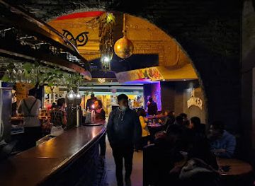 argentina/salta-province/bar/bunker-owl