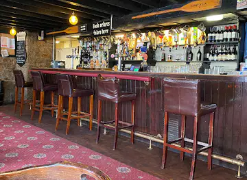 Old Smugglers Inn