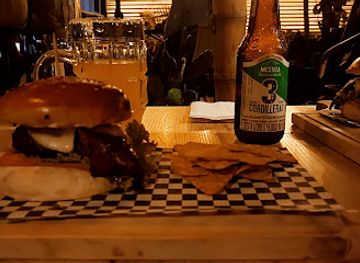 colombia/coffee-axis/bar/greenbeer-pereira