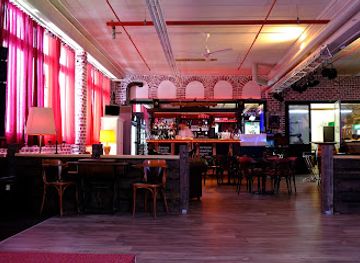 switzerland/bernese-oberland/bar/frankie-s-bar