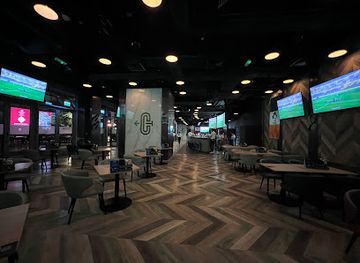 oman/al-hajar-mountains/bar/the-countdown-sports-lounge