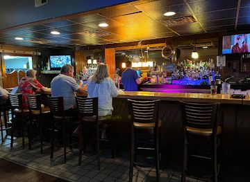 indiana/pokagon-state-park/bar/corner-pocket