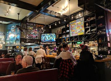 maine/greater-portland-and-casco-bay/bar/shays-grill-pub