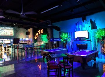 texas/el-paso/bar/gringo-theory-patio-bar