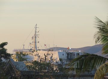 haiti/saint-marc/bar/elec-hotel-bar-resto