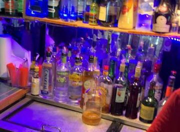 antigua-and-barbuda/bolands/bar/rabbit-hole-karaoke