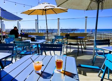 california/pismo-beach/bar/wooly-s