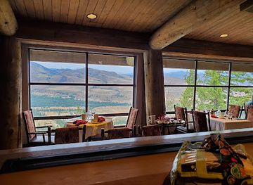 washington/the-methow-valley/bar/the-dining-room-at-sun-mountain-lodge