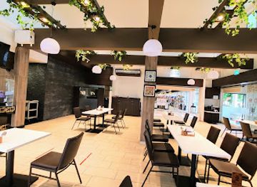 brunei/brunei-muara-district/bar/sajian-graduan-tarindak