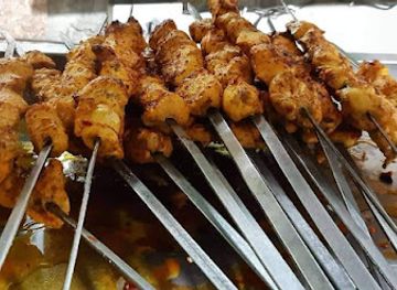 pakistan/rawalpindi/murree-road/bar/street-juice