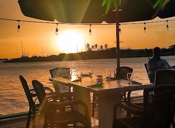 aruba/mangel-halto/bar/marina-pirata-restaurant