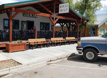 idaho/teton-valley/bar/royal-wolf