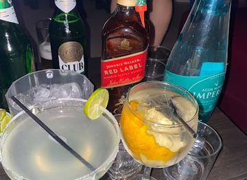 ecuador/azuay-region/bar/bar-de-la-vieja-bruja