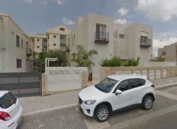 israel/kfar-saba/bar/the-house-of-nadav