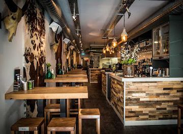 netherlands/kinderdijk/bar/brut-food-wine-bar
