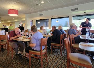 iowa/clear-lake/bar/perkins-restaurant-bakery