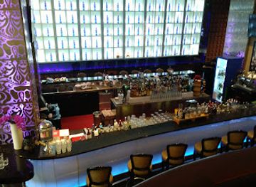 indonesia/jakarta/south-jakarta/bar/blu-martini-bar-lounge