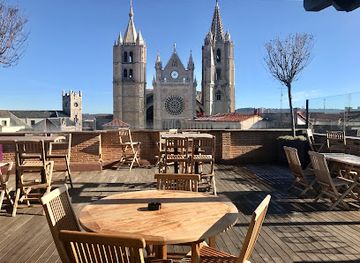 spain/castile-and-leon/bar/camarote-hotel