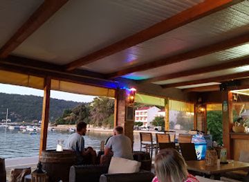croatia/kvarner/bar/beach-bar-premier